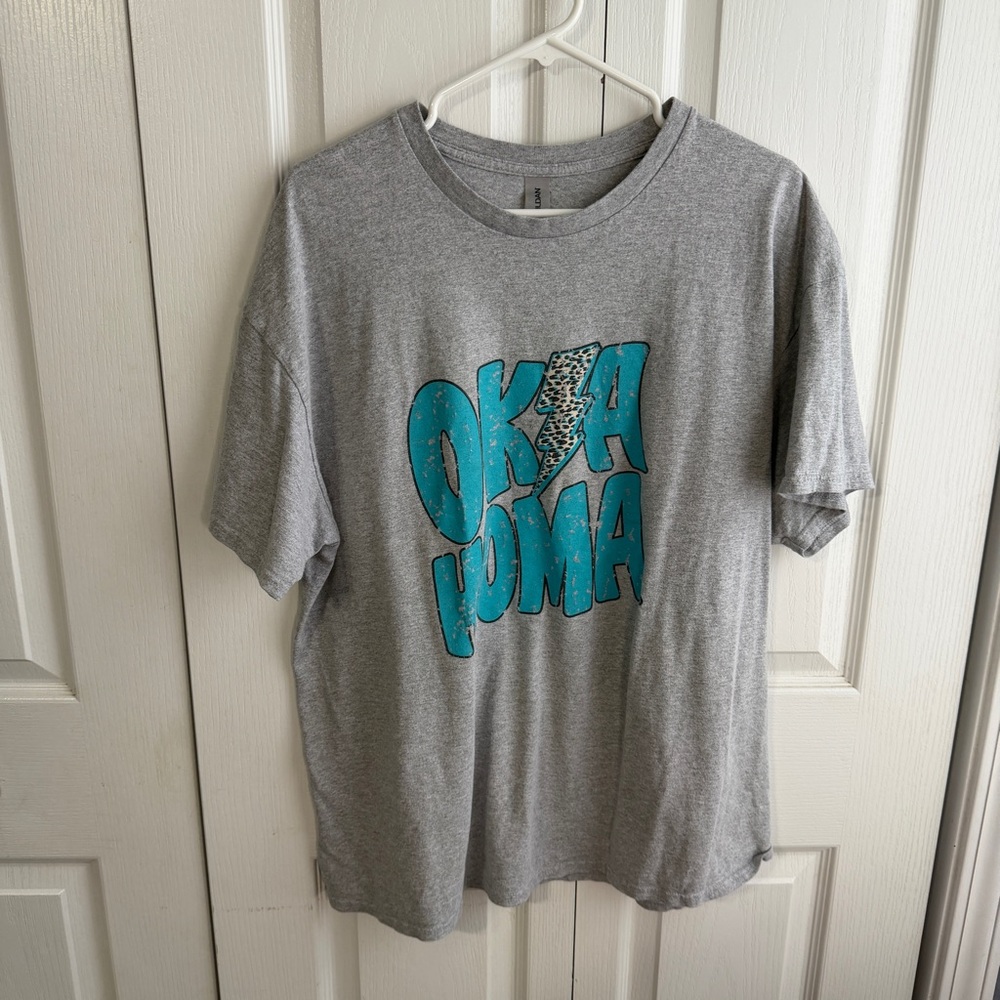 Gildan Oklahoma‎ gray short sleeve tee size XL